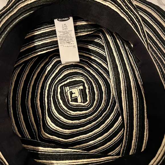 Floppy sun hat - Picture 2 of 2